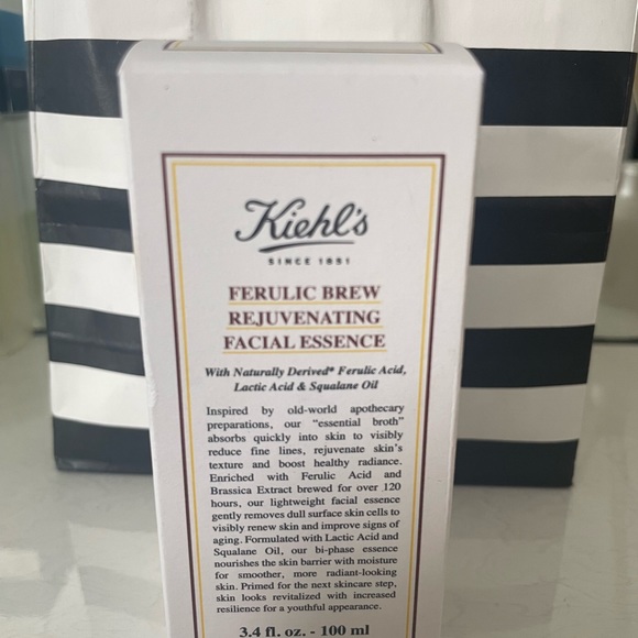 Kiehl’s Ferulic Brew Rejuvenating Facial Essence 3.4 fl. oz. - Picture 7 of 9